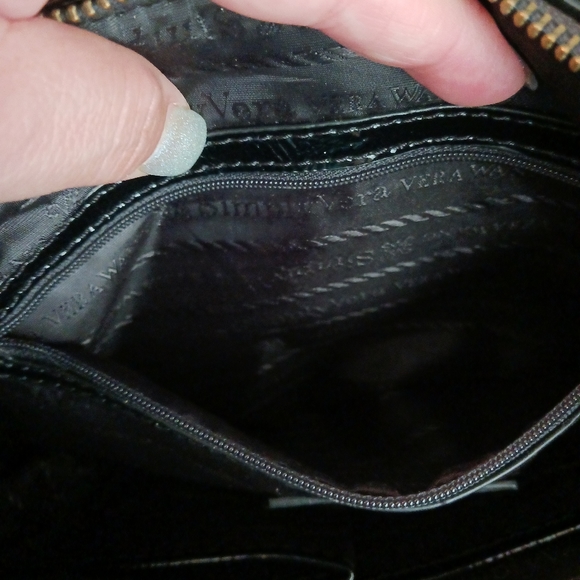 Purple Simply Vera Handbag 👜 💜 - Picture 7 of 13